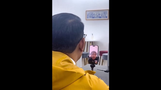 Ridwan Kamil video call mahasiswa Indonesia di Turki