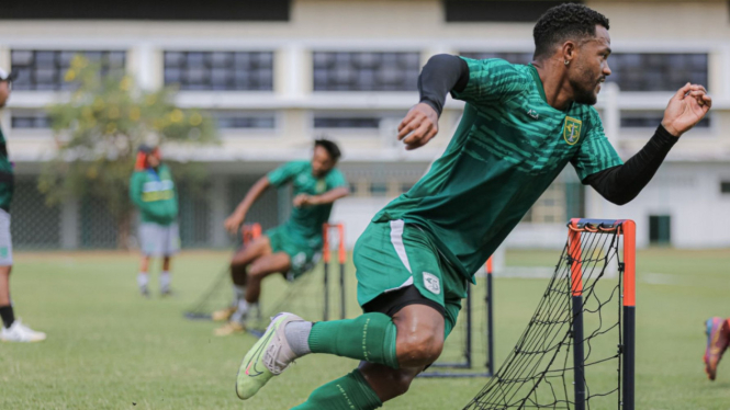 Aji Santoso Minta Paulo Victor bobol gawang PSIS