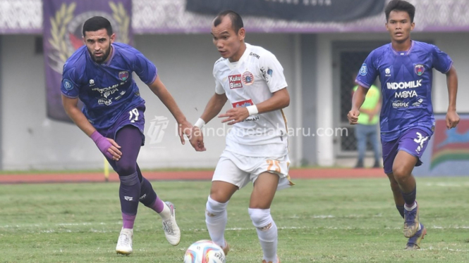 Persita Tangerang vs Persija