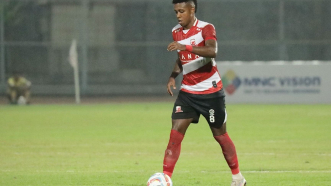 Pemain Madura United, Hugo Gomes