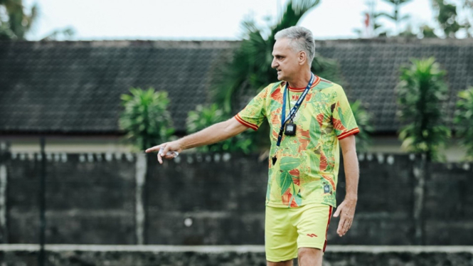 Pelatih PSS Sleman, Marian Mihail