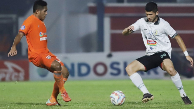 Kevin Gomes mengawali debutnya di PSS Sleman melawan Borneo FC