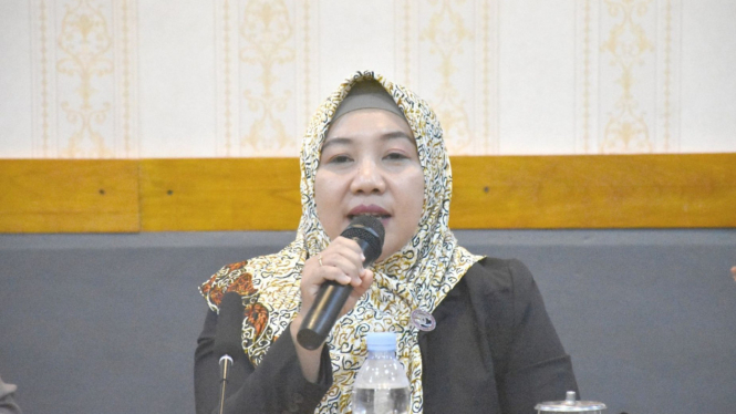 Anggota KPU Kabupaten Gorontalo, Agustina Bilondatu