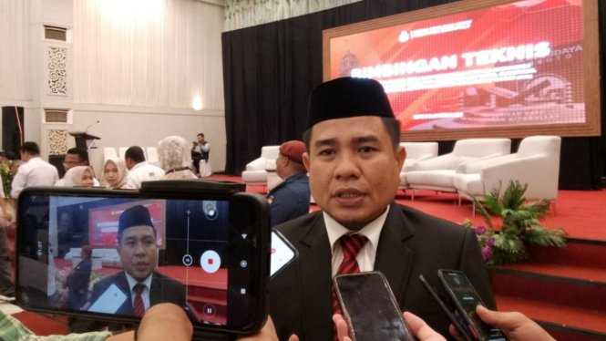 Ketua KPU Kabupaten Gorontalo, Roy Hamrain