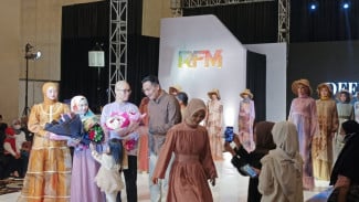Jelang Lebaran, Busana Syar'i Custom Printing Banyak Diburu Masyarakat