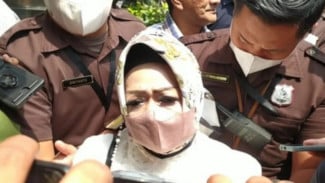 Kadinkes Lampung Irit Bicara Usai Klarifikasi LHKPN oleh KPK