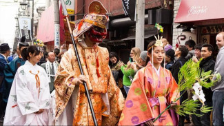 Identik dengan Simbol Penis, Ini Fakta Mengerikan di Bali Festival Kanamara Matsuri