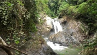 Curug Hanau Layak Bagi Anda yang Ingin Uji Coba Adrenalin Lawatan Wisata