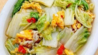 Sajian Sayur Sawi Putih Dikombinasikan Telur, Kaya Vitamin dan Mudah Dibuat