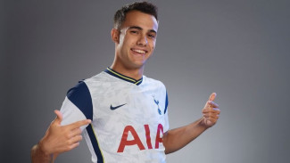 Pencarian Manchester United dalam Perburuan Bek Kiri, Kini Pemain Tottenham Hotspurs Jadi Incaran