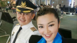 Punya Suami Pilot, Fitri Carlina Enggan Bongkar Jumlah Gajinya: Takut Banyak Kumbang di Taman