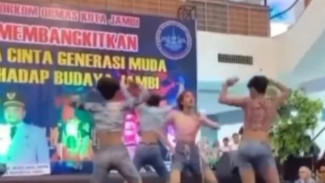 Heboh! 4 Pria Joget di Mall WTC Batanghari, Wali Kota Jambi Beri Respon Menjijikan