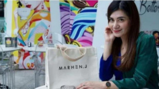 Wanita Berparas Cantik Asal Bandung, Shemmylevita Alih Profesi Jadi Food Vlogger