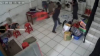 Viral! Karywan Laundry Dianiaya Mantan Suami, Dipukul Hingga Dilempar Setrika Panas
