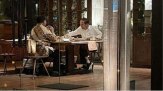 Ketahuan Makan Malam dengan Prabowo, PDIP Ingatkan Jokowi untuk Netral di Pemilu 2024