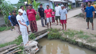 Warga Subang Ngeluh Banjir Gegara Saluran Air Dibongkar Caleg Gagal, KDM Gerak Cepat Perbaiki