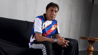 Persib Bandung Pimpin Puncak Klasemen, Ini Kata Legendaris Robby Darwis Soal Kemenangan Pangeran Biru