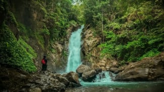 Jelajahi Keindahan Alam Curug Cidurian Air Terjun Tersembunyi yang Mempesona