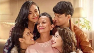 5 Rekomendasi Film Indonesia Bertema Keluarga Penuh Haru, Banyak Pesan Moral