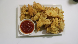 Rasakan Sensasi Reginda Jamur Crispy Oleh Oleh Favorit Kota Banjar