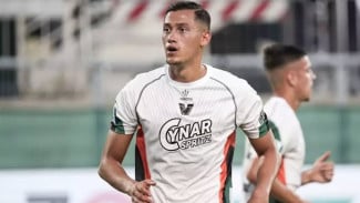 Aston Villa Serius Minat ke Kapten Timnas Indonesia, Jay Idzes Segera Gabung?