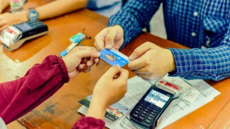 Syarat yang Harus Dibawa Saat Pengambilan KJP Sembako Murah