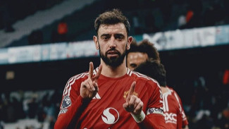 Manchester United Dilema Besar, Jual Bruno Fernandes Jadi Opsi Cegah Kebangkrutan