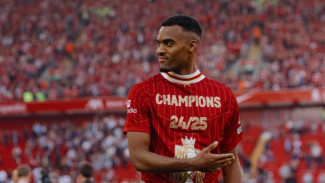 Skorsing Ryan Gravenberch Bikin Liverpool Harus Putar Otak di Awal Musim Baru
