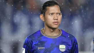 Target Adam Alis untuk Persib Bandung, Raih Trofi 3 Kali Berturut-turut Apakah Realistis?
