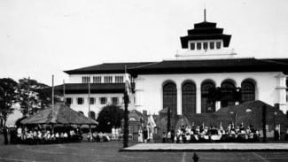 Misteri Wisata Sejarah Jawa Barat yang Nggak Banyak Orang Tahu!