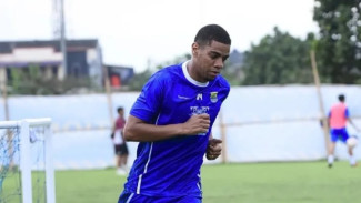 Piala Presiden 2025 Persib vs Port FC, Pertempuran Sengit Antar Striker Brasil