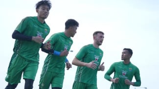 Bukan Sekadar Cadangan, Jozic Yakin Kiper Muda Persib Punya Masa Depan Cerah