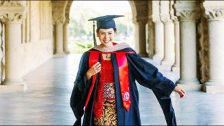 Stop Kecanduan Gadget, Maudy Ayunda Bongkar 3 Rahasia Hidup Lebih Bahagia Tanpa Media Sosial