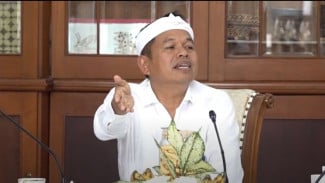 Pesta Pernikahan Anak Dedi Mulyadi yang Berbeda, Kental Tradisi Penuh Makna