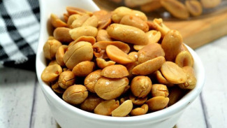 Benarkah Makan Kacang Bikin Jerawatan? Begini Faktanya