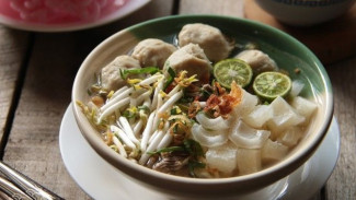 5 Makanan Khas Bandung Kekinian yang Bisa Jadi Referensi Makan Siangmu