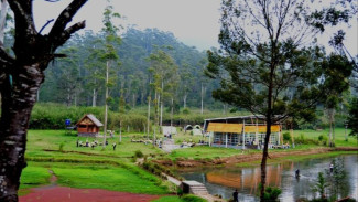 Wisata Paling Menarik di Bandung: Kampung Cai Ranca Upas yang Bikin Kamu Betah Seharian