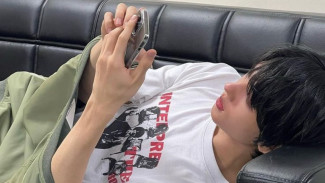 4 Akibat Main Handphone Sebelum Tidur, No 3 Paling Fatal