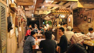 3 Tempat Makan Siang di Bandung yang Jadi Favorit, Enaknya Gak Ketulungan