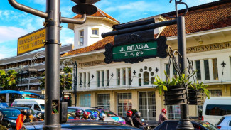 Wisata Bandung Paling Fotogenik, Setiap Sudut Braga Street Bikin Kamu Nggak Mau Pulang