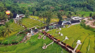 Liburan Seru ke Garut Jawa Barat, Antapura De Djati Penuh Spot Foto Menawan