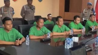 Ini Wajah 7 Polisi Brimob yang Lindas Ojol Affan Kurniawan hingga Tewas