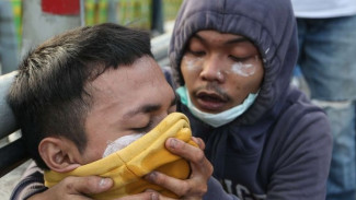 Jangan Panik, Begini Cara Melindungi Diri dari Gas Air Mata Saat Ricuh