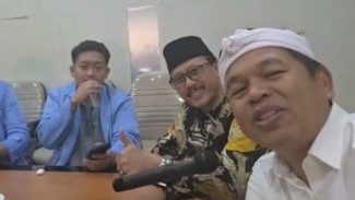 Gas Air Mata Masuk Kampus, Dedi Mulyadi Datangi Unisba