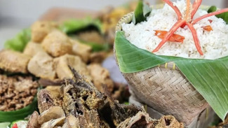 ‎4 Spot Makan Wajib Coba Dekat Stasiun Bandung