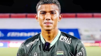 Persib Bandung Tunda Debut Kiper Asing, Teja Paku Alam Jadi Andalan