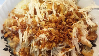 Rekomendasi 3 Bubur Ayam Terbaik di Bandung, Rasanya Juara