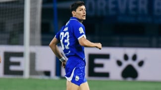 Tumbangkan Persebaya, Persib Bandung Langsung Meroket ke Papan Atas Super League
