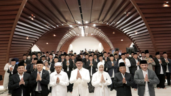 174 pengurus Masjid Al Jabbar dilantik