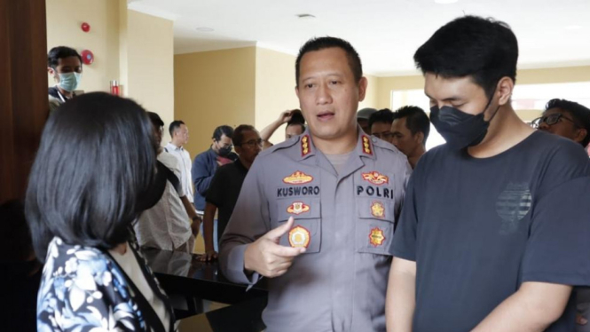 Koboy Jalanan Todong Senjata di Bandung